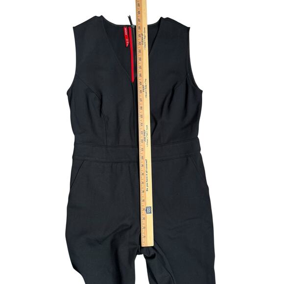 SPANX Ponte Flare Jumpsuit Womens Sz Small Petite Black SPANXsmooth Sleeveless - Picture 8 of 11